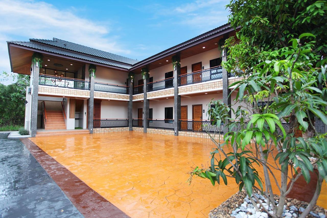 Avarin Resort Pakchong Ngoại thất bức ảnh